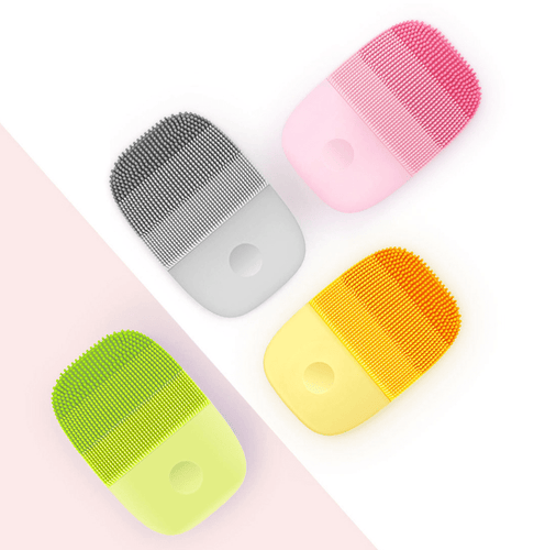 ULTIMATE FACIAL MASSAGE CLEANSING BRUSH